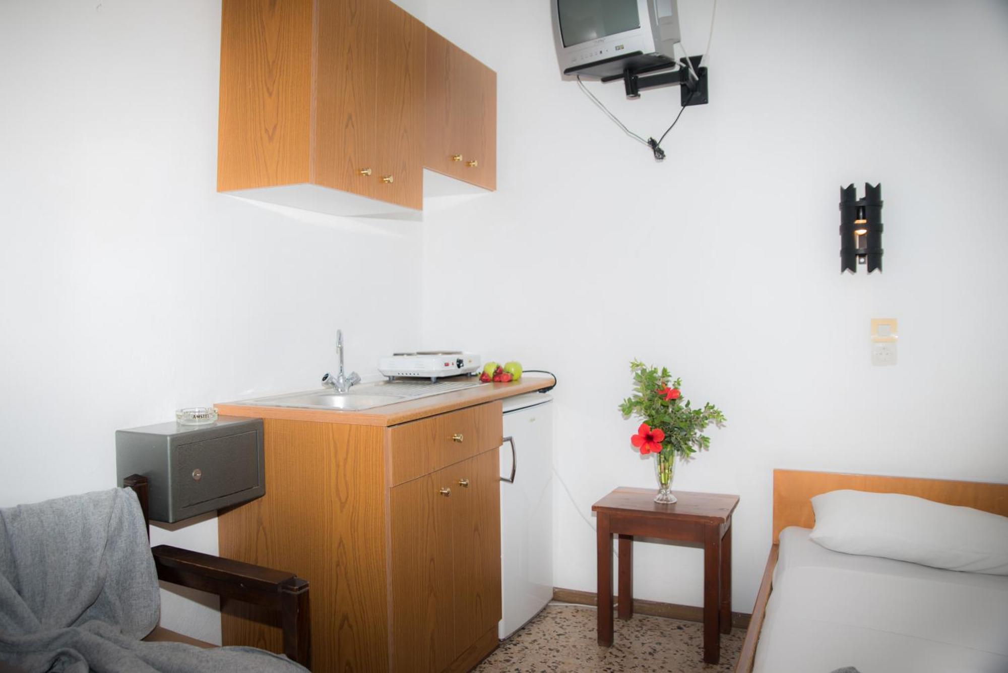 Harmony Hotel & Studio Malia  Exterior photo